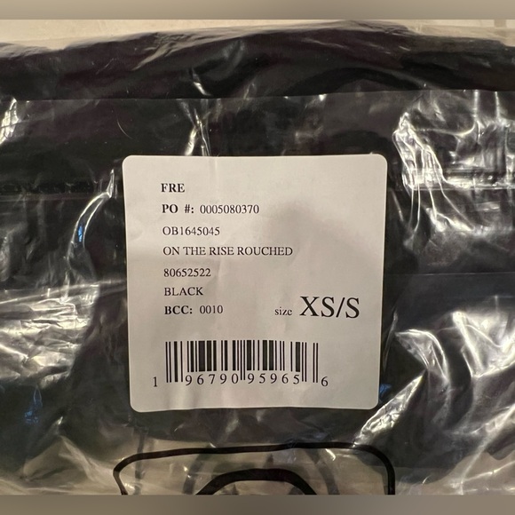 Free People Movement On The Rise Rouched Cami- Black Size XS/S NWT - Picture 7 of 7